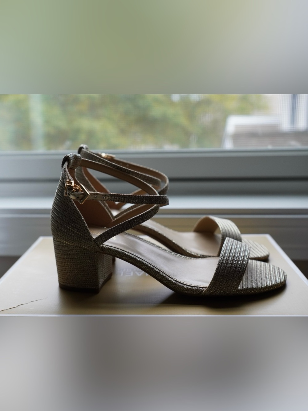 Michael Kors Metallic Strappy Block-Heel Sandals – Size 6